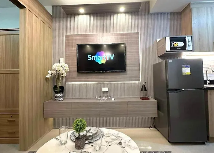 Shore 2 Residences, 1br Balcony - Pool View * Manila