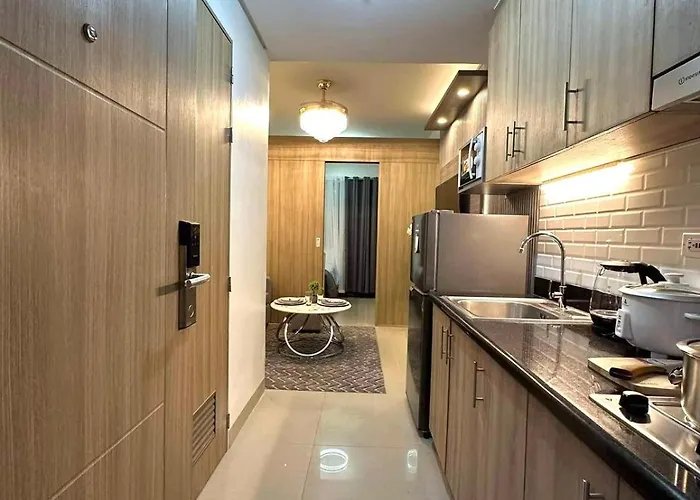 Shore 2 Residences, 1br Balcony - Pool View * Manila