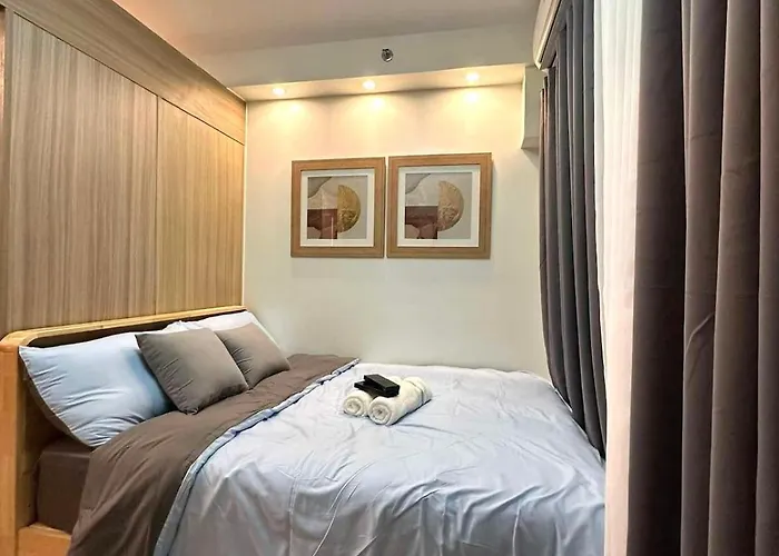 Shore 2 Residences, 1br Balcony - Pool View * Manila